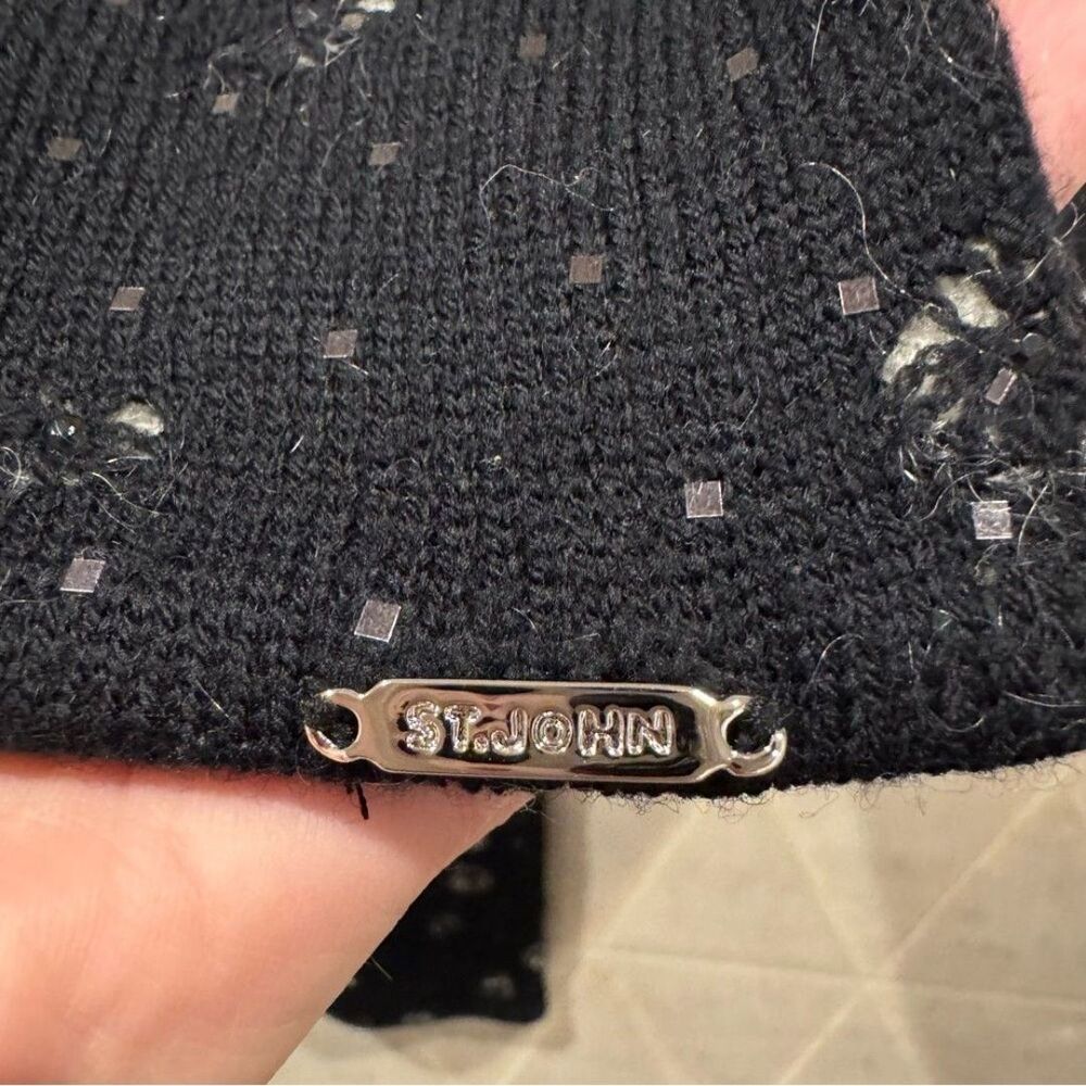 St. John Sport Santana Knit Scarf Black